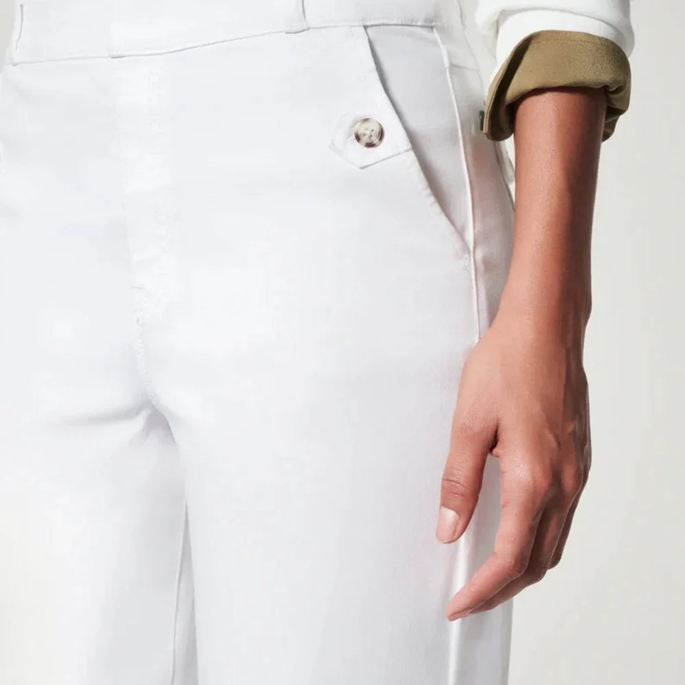 Spanx white wide leg stretch twill cropped pants - Small Petite - Picture 3 of 6